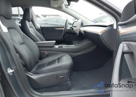 2023 Tesla Model Y Awd/Long Range Dual Motor All-Wheel Drive из США, поврежденный, VIN 7SAYGDEE0PA108723